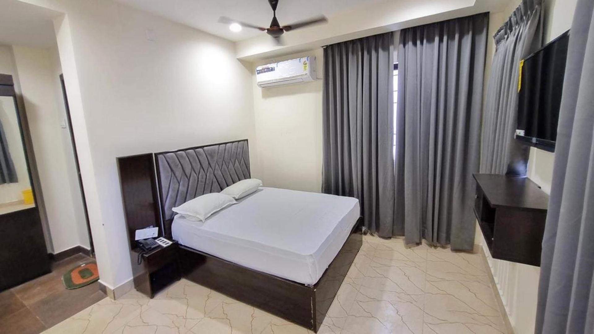 Hotel Padma Vista Nellore Near Bus Stop Exterior foto